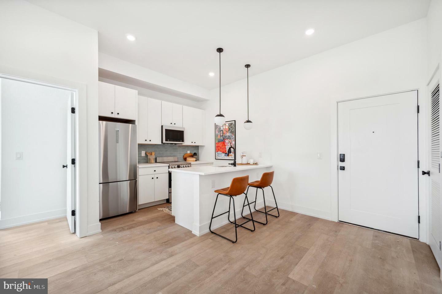 Property Photo:  3037 Richmond Street 204  PA 19134 