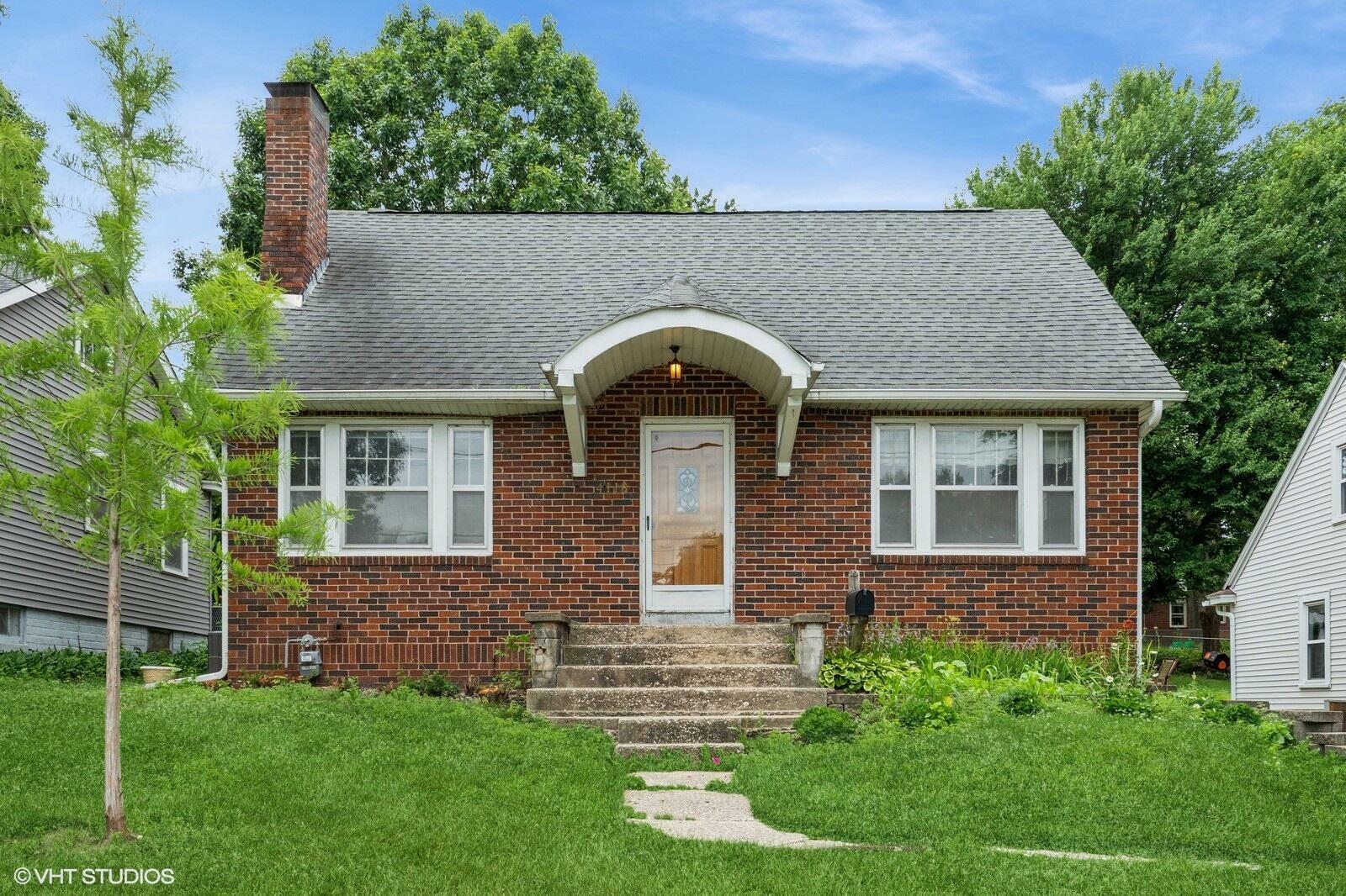 Property Photo:  4118 11th Street  IA 50313 