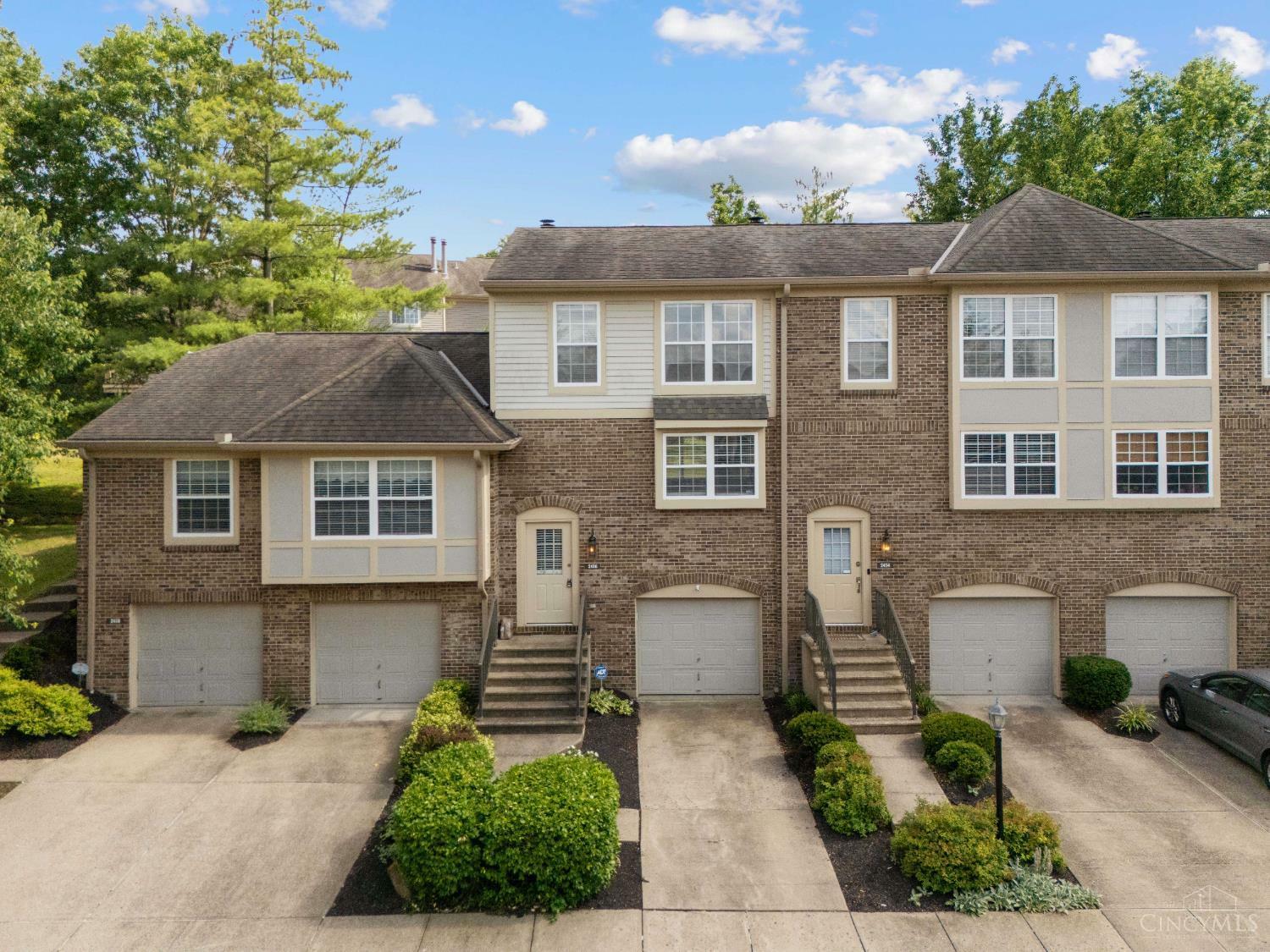 2456 Doeview Court  Cincinnati OH 45230 photo