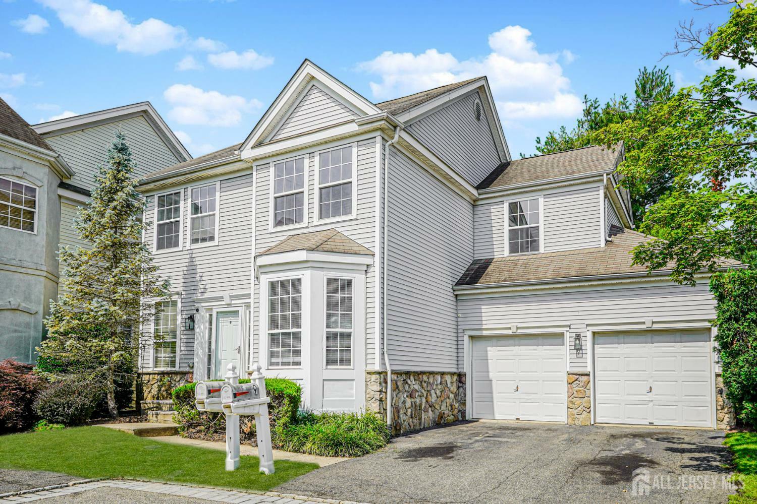 Property Photo:  9 Mioduski Court  NJ 08859 