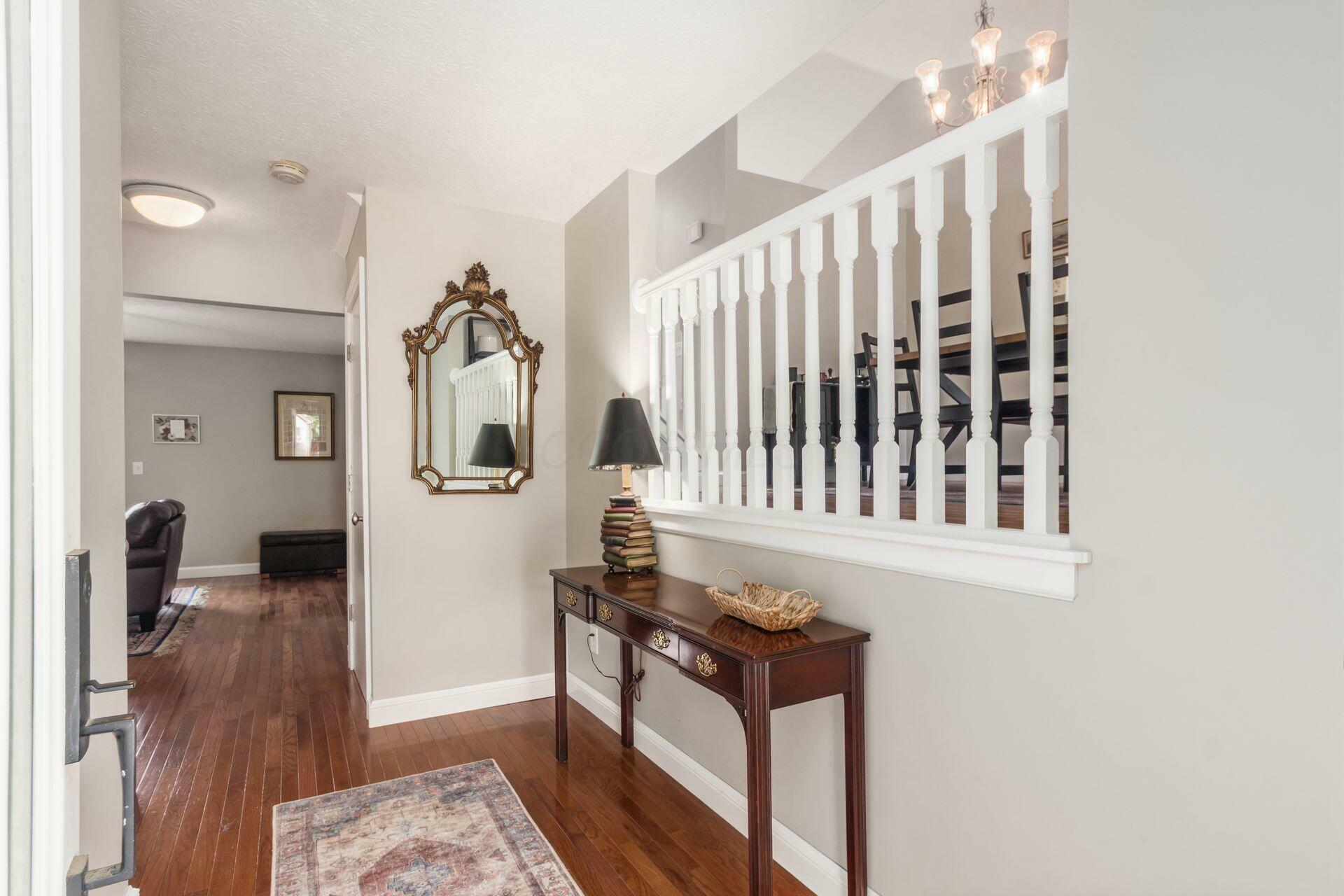 Property Photo:  6103 Wexford Park Drive  OH 43228 