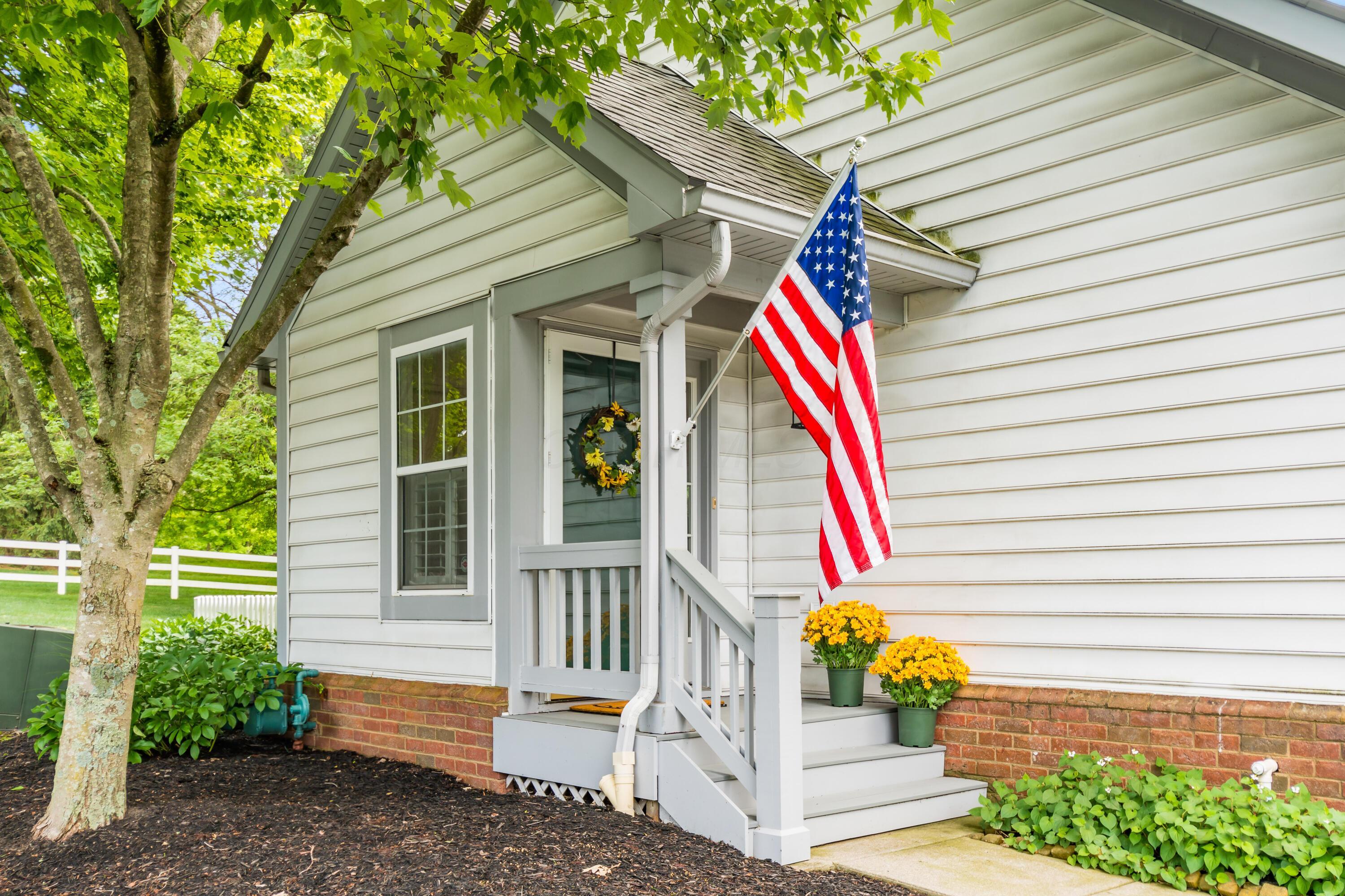 Property Photo: 6611 Lower Lake Drive OH 43082