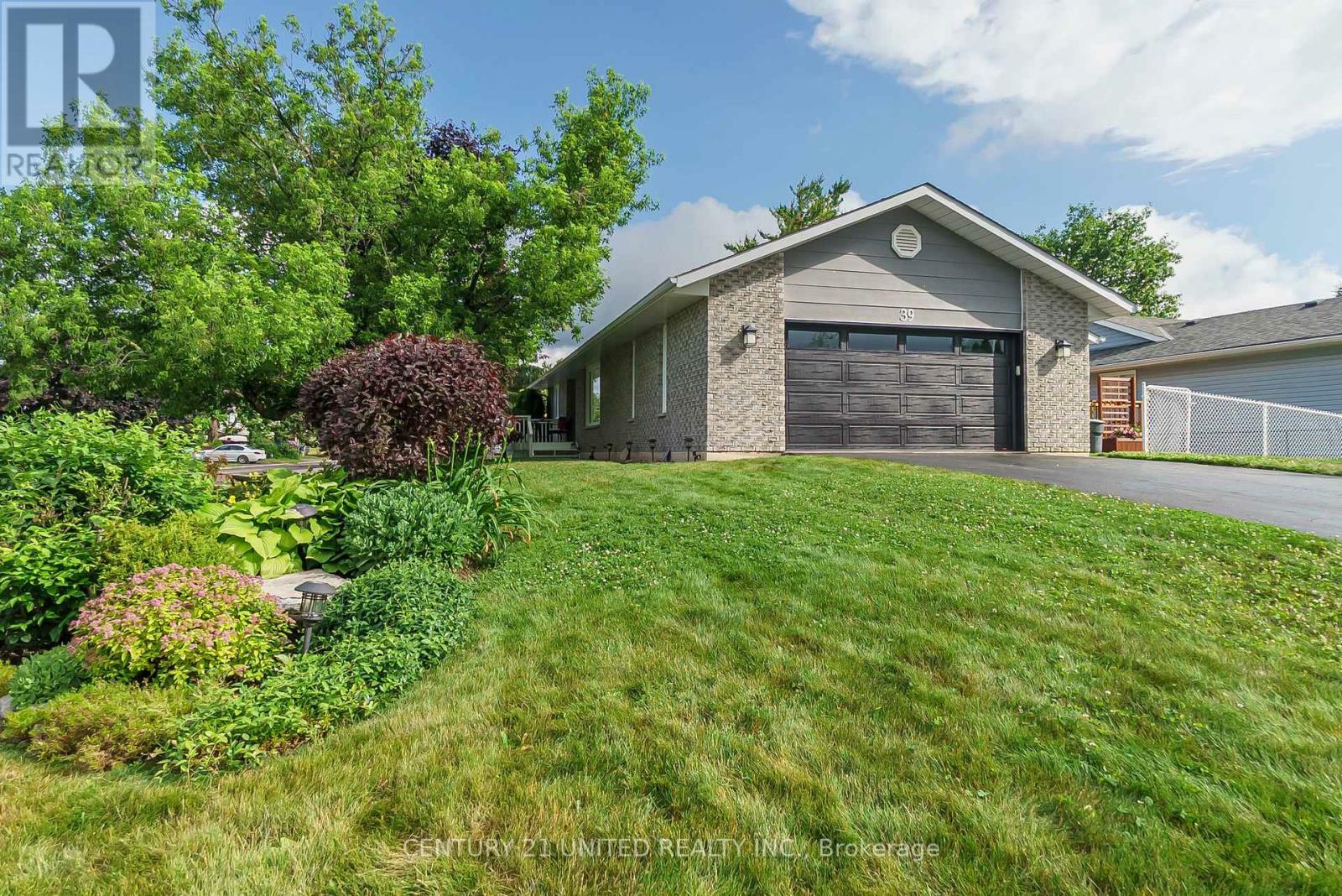 39 Cedartree Lane  Kawartha Lakes (Bobcaygeon) ON K0M 1A0 photo