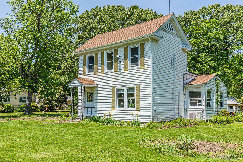 Property Photo: 2165 Windmill Point Road VA 22578