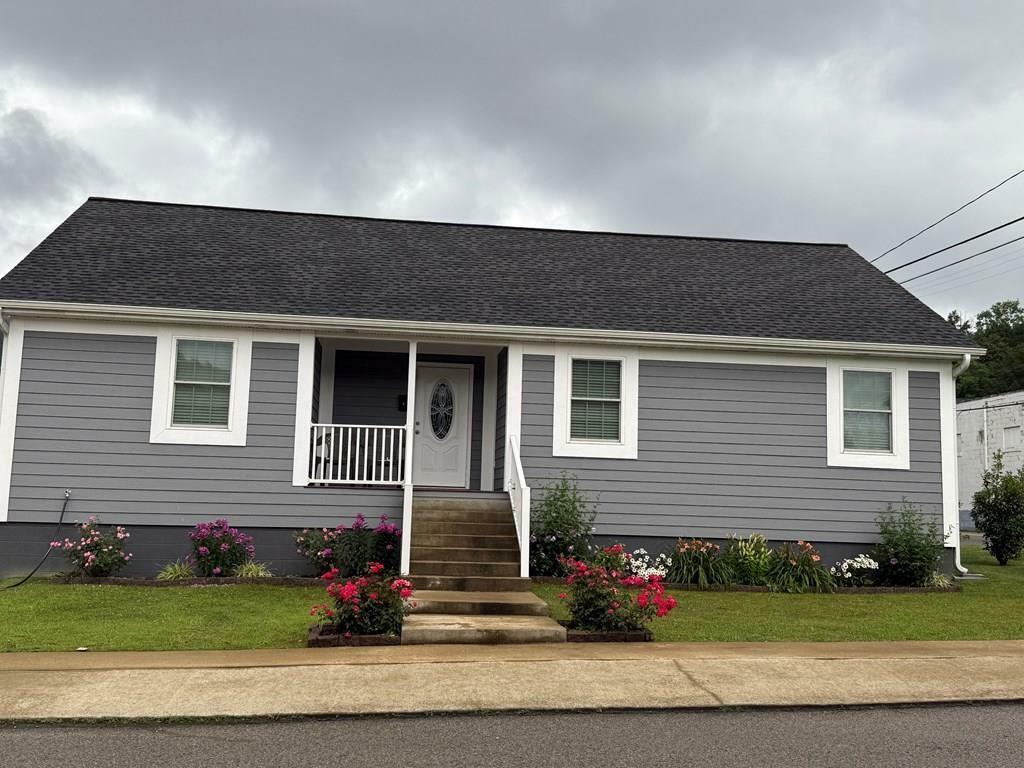 Property Photo: 1104 Short Street KY 41240