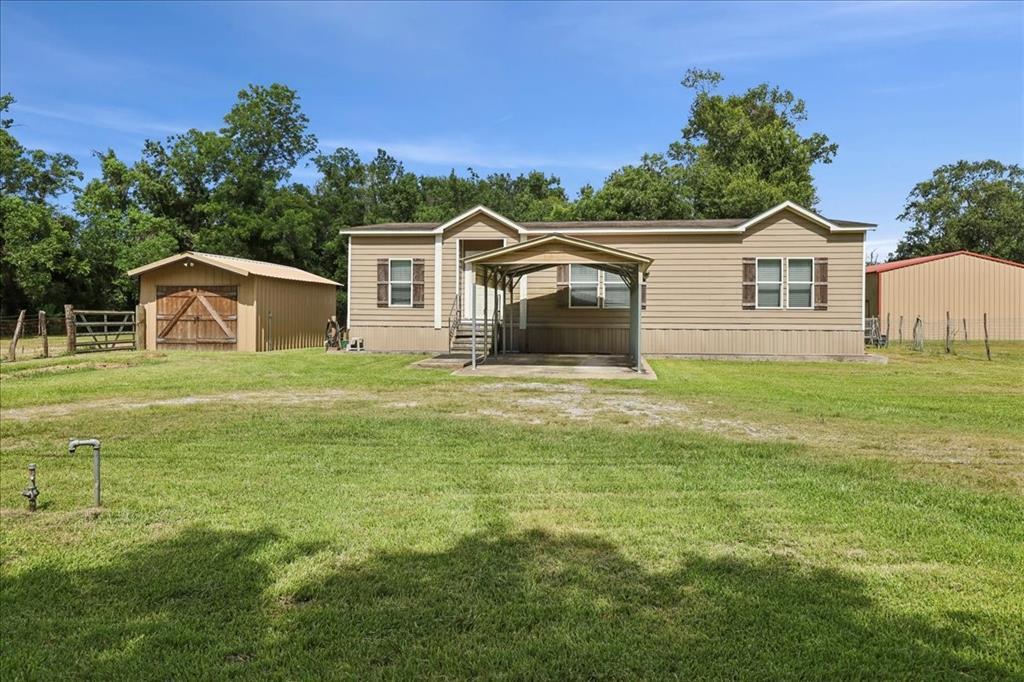 Property Photo: 2092 Bancroft TX 77632