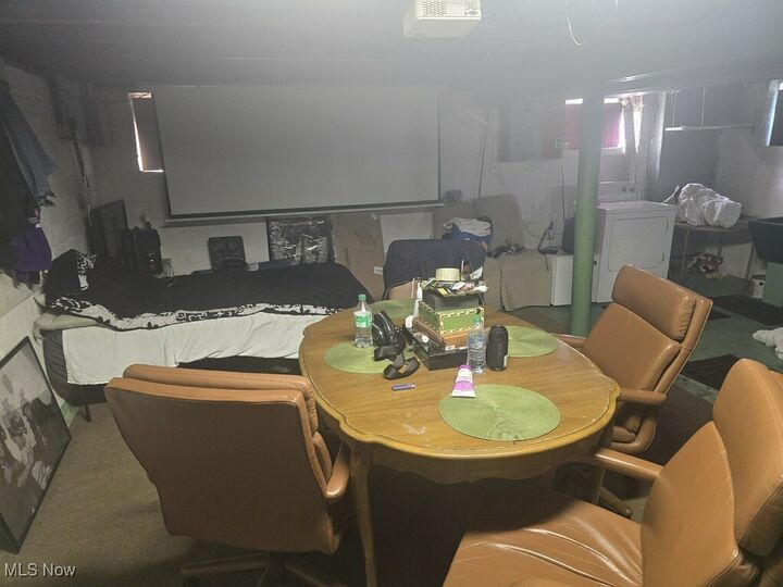 Property Photo:  871 Rondel Road  OH 44110 