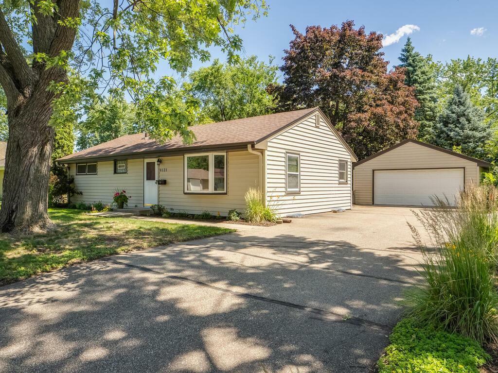 Property Photo:  8121 Clinton Avenue S  MN 55420 