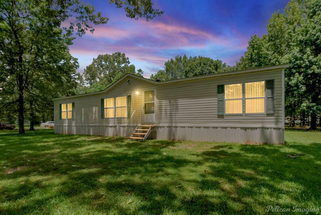 Property Photo:  9526 Labonne Terre Drive  LA 71106 