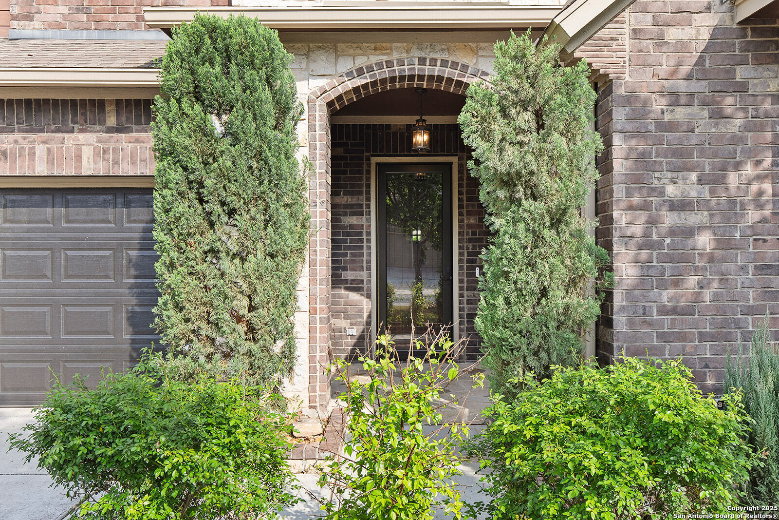 Property Photo: 28826 Shadowrock TX 78260