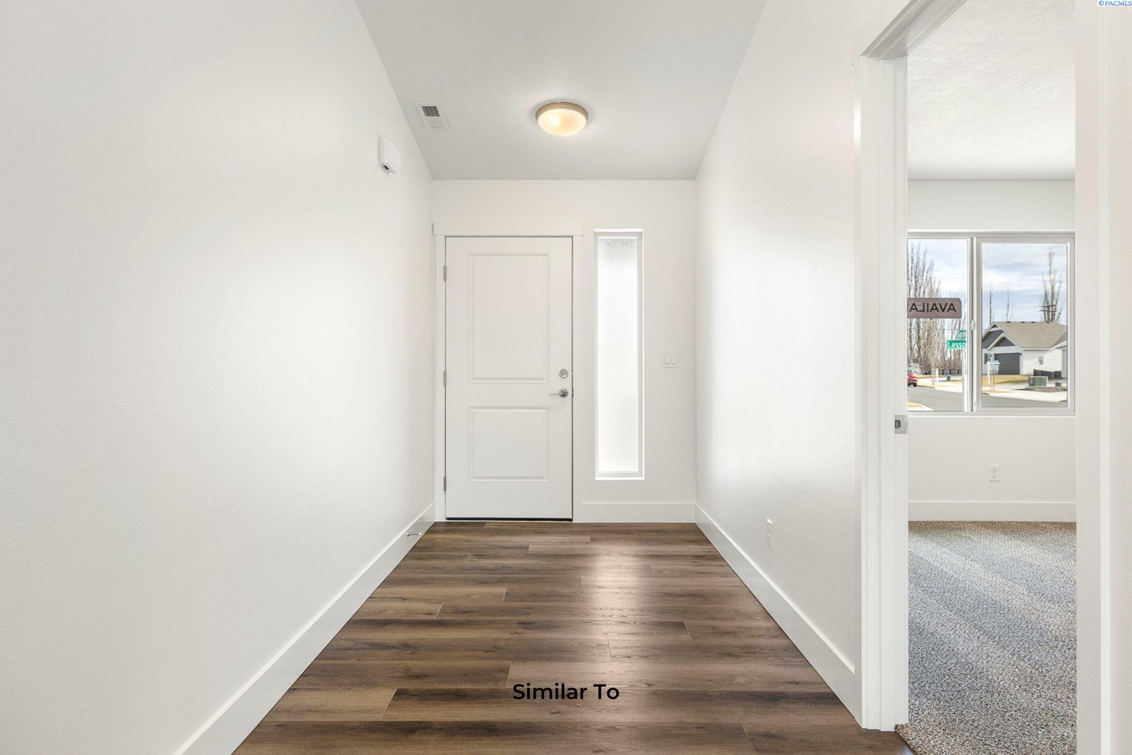 Property Photo: 507 Grapevine St WA 98930