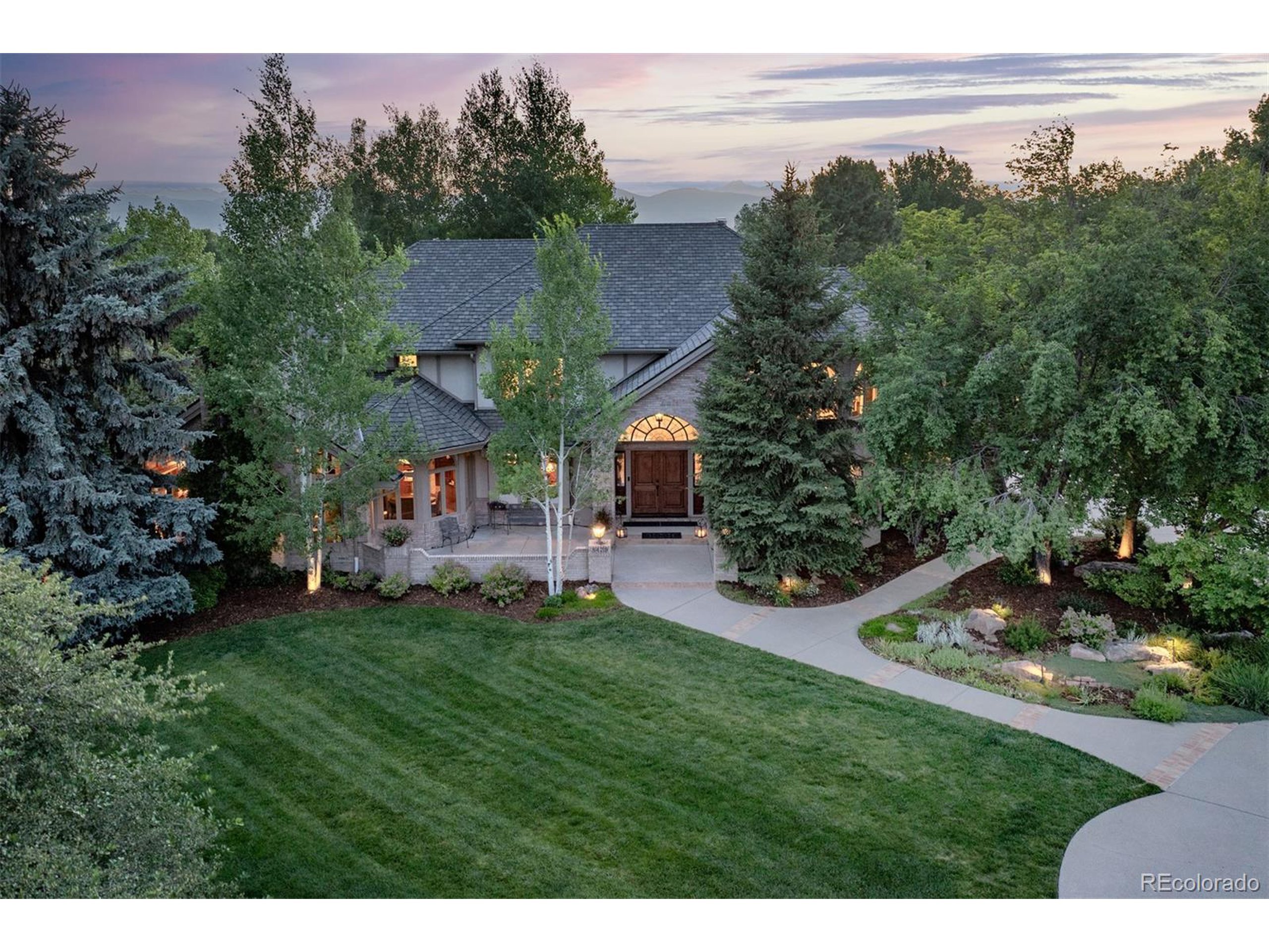 Property Photo: 8439 Greenwood Dr CO 80503