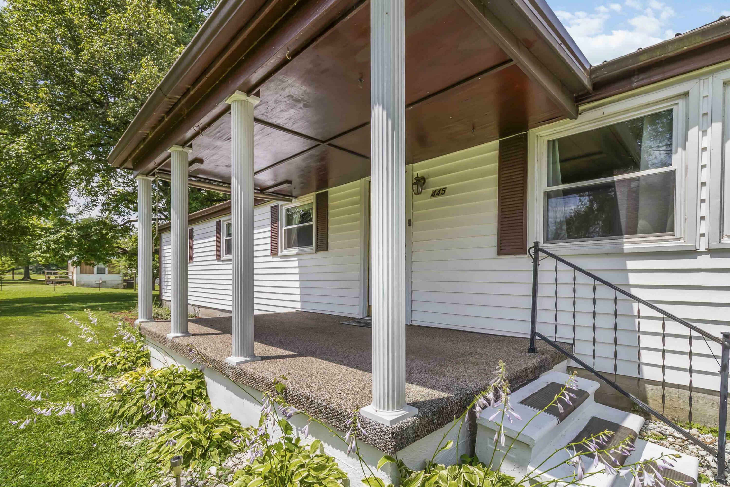 Property Photo: 445 Flint Road KY 40385
