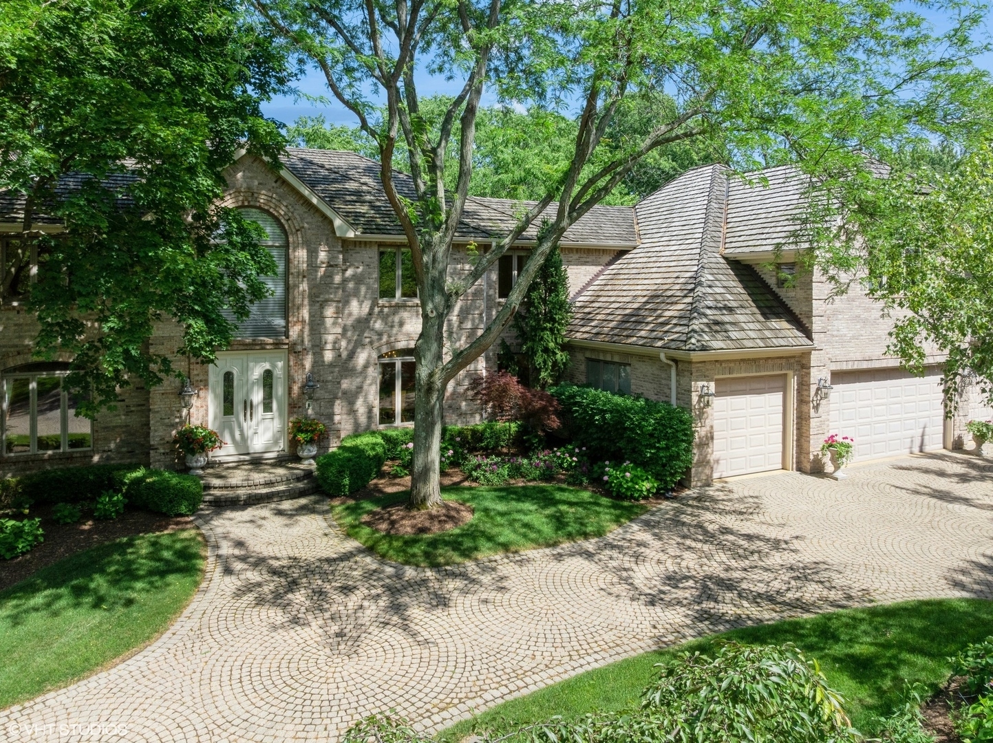 Property Photo:  85 Ela Road  IL 60067 