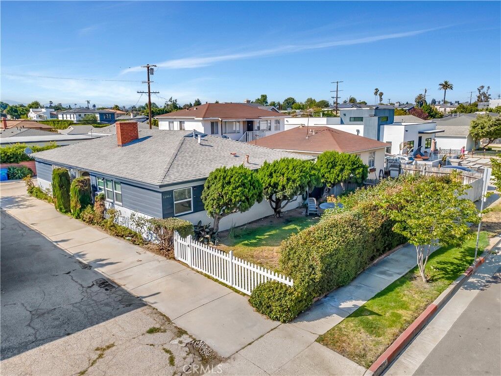 Property Photo:  12961 Panama Street  CA 90066 