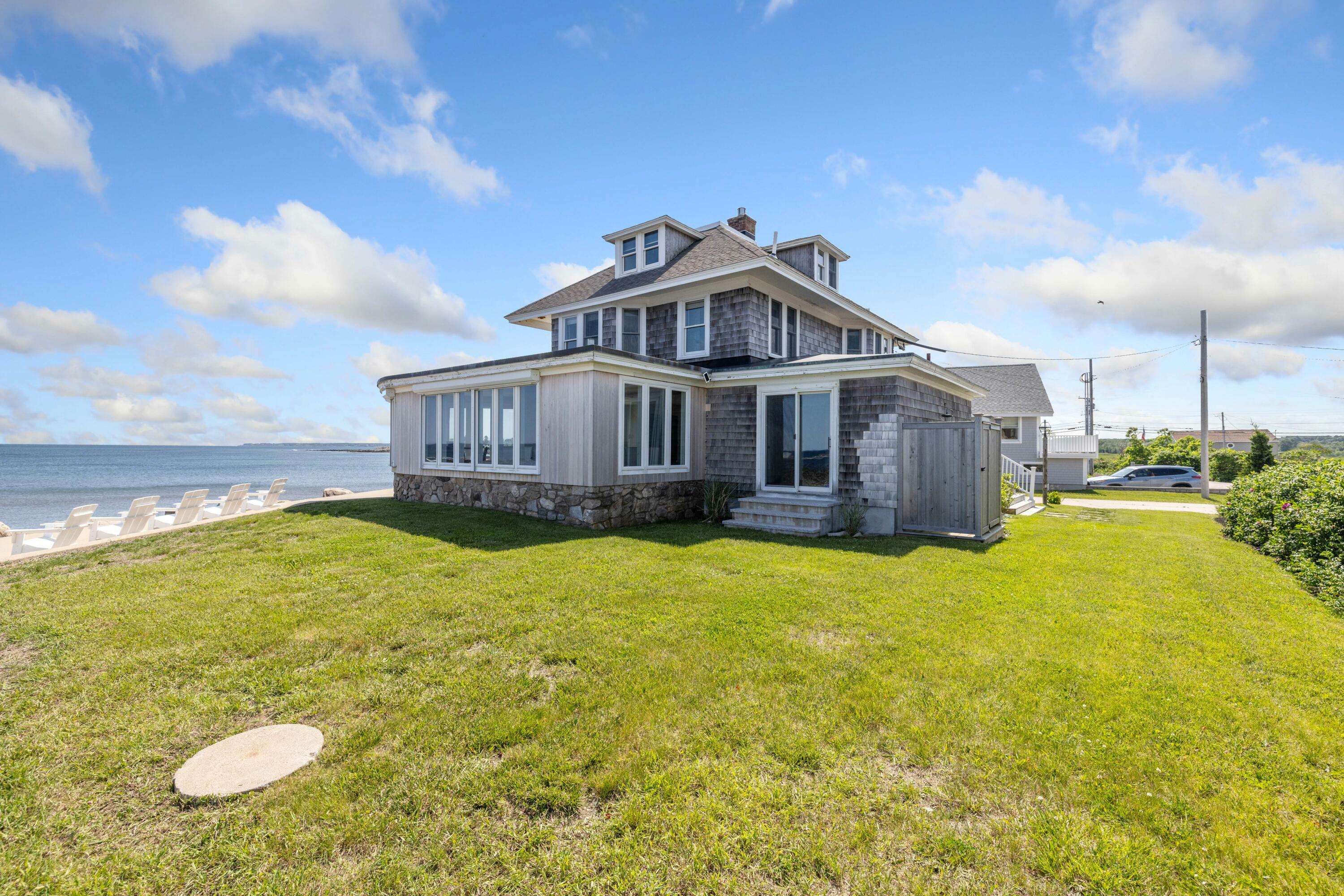 Property Photo:  26 Gold Ribbon Drive  ME 04090 