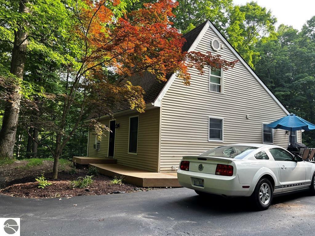 Property Photo: 10520 S Dalzell Road MI 49684