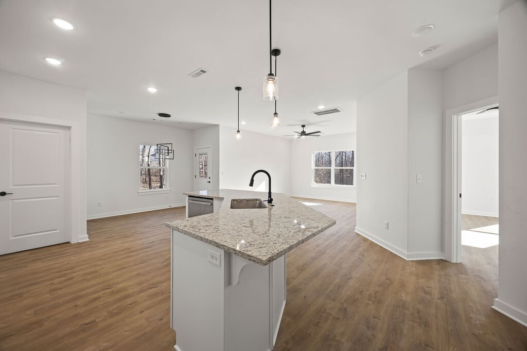 Property Photo: 8 Epping Drive AR 72714