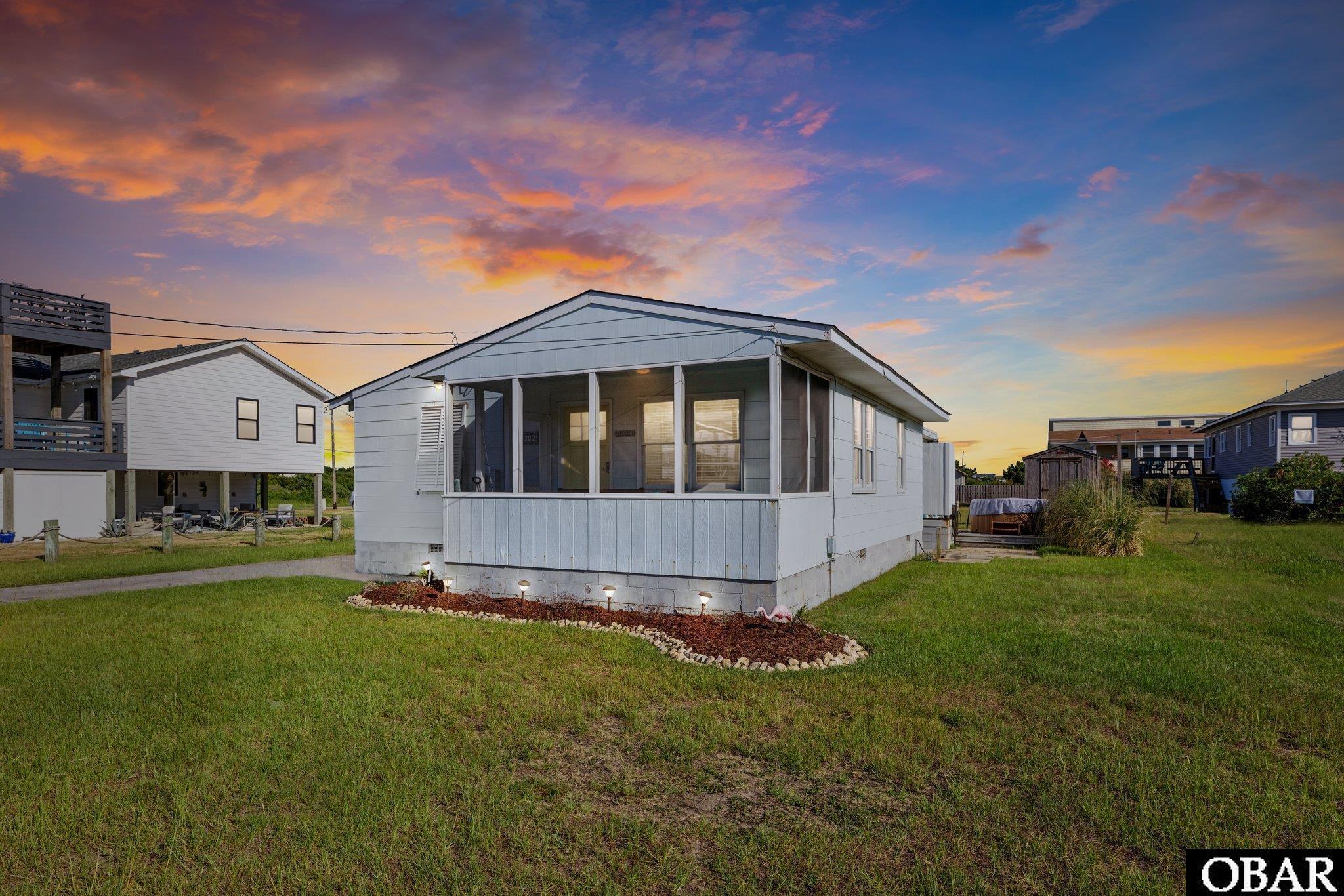 Property Photo:  202 E Arch Street  NC 27948 
