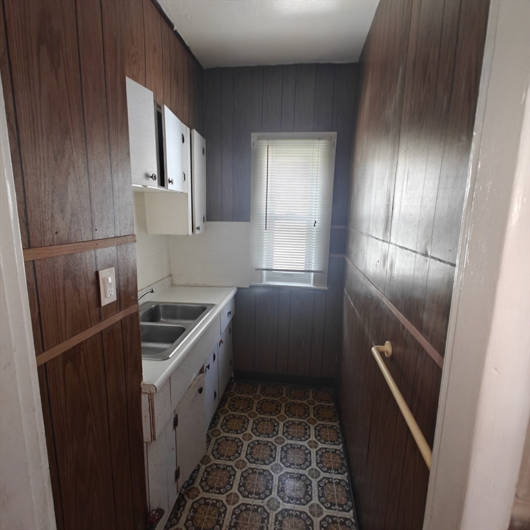 Property Photo: 425 Chelmsford St 2 MA 01851