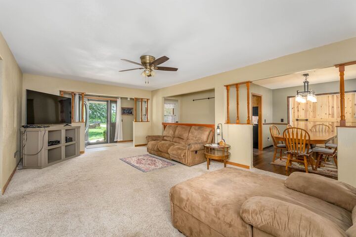 Property Photo:  1277 N Osage Rd  KS 67110 