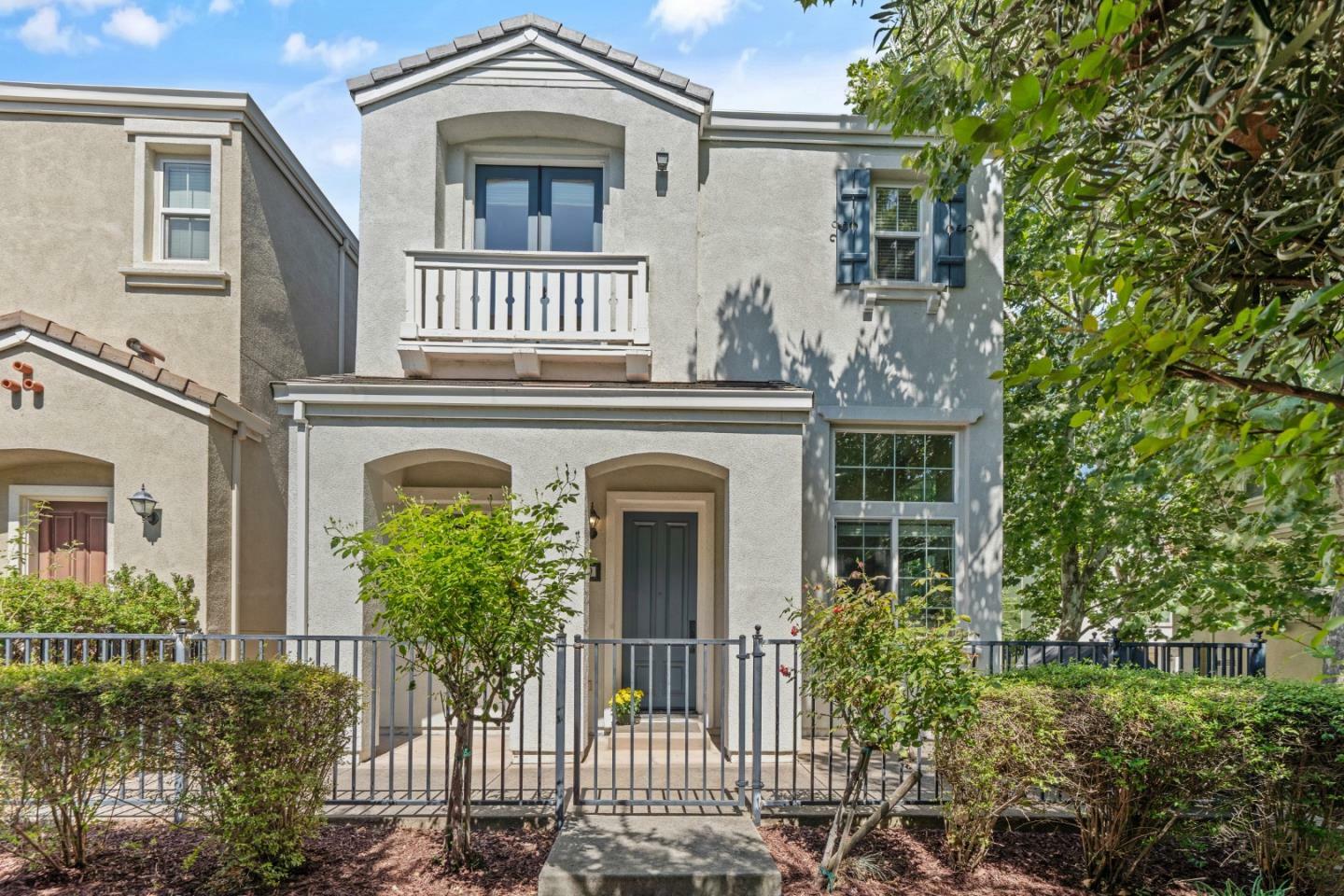 Property Photo: 850 Foxworthy Avenue CA 95125