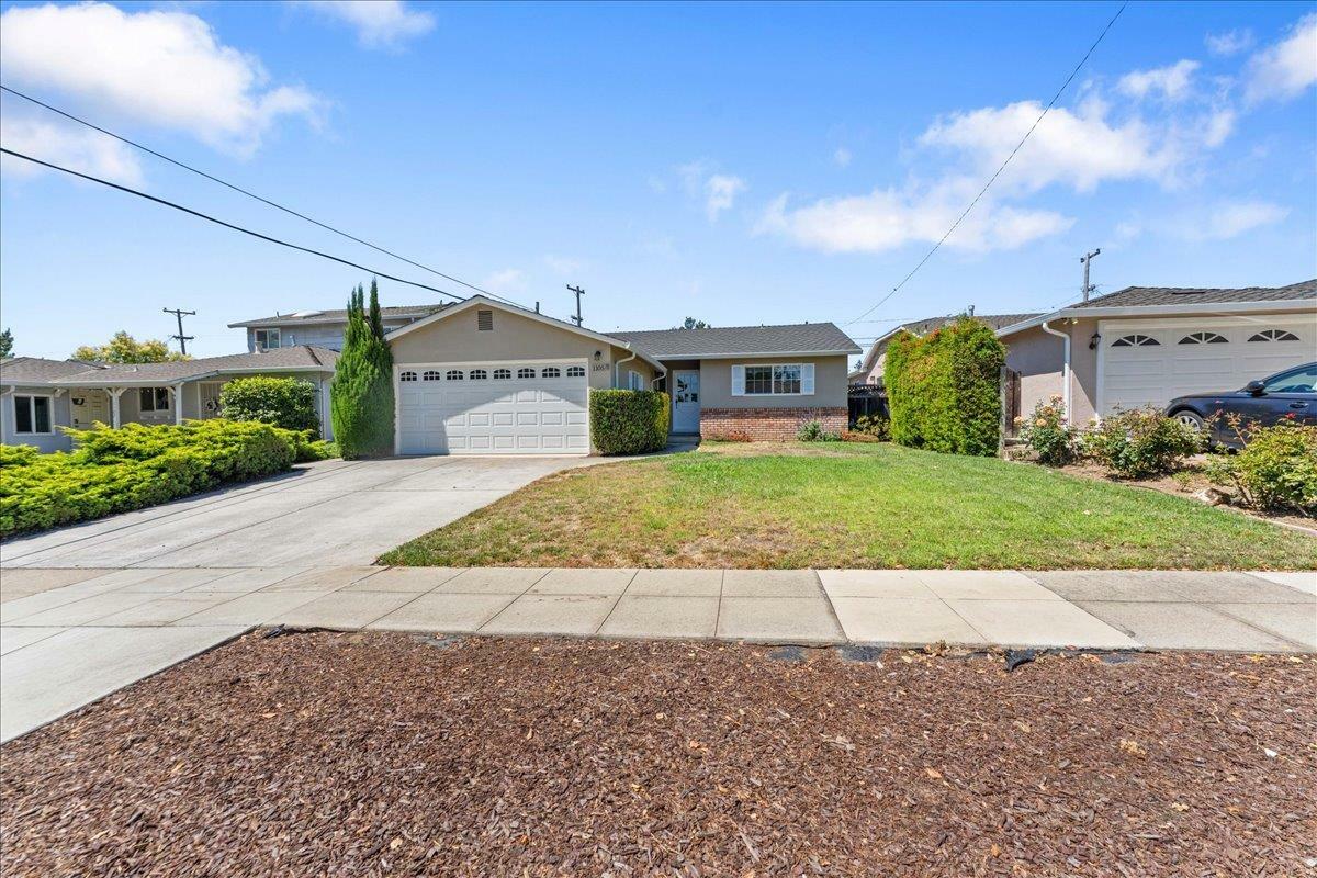 Property Photo: 1105 Kentwood Avenue CA 95014