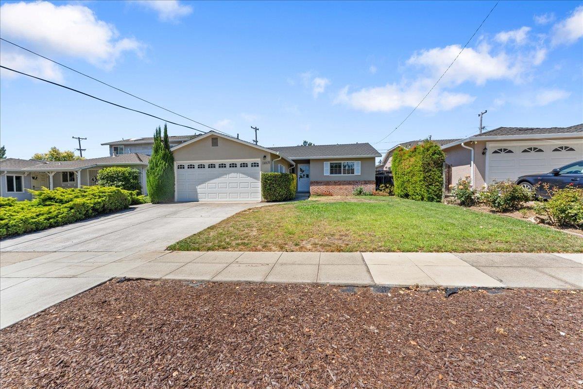 Property Photo: 1105 Kentwood Avenue CA 95014