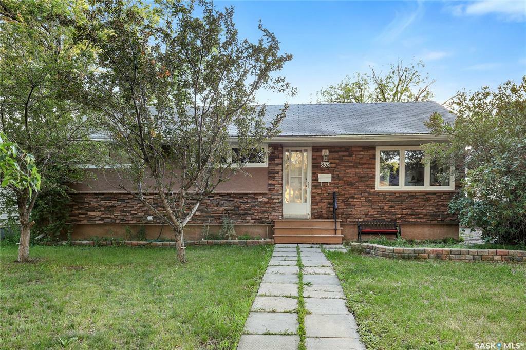 832 Walker Street  Regina SK S4T 5N2 photo