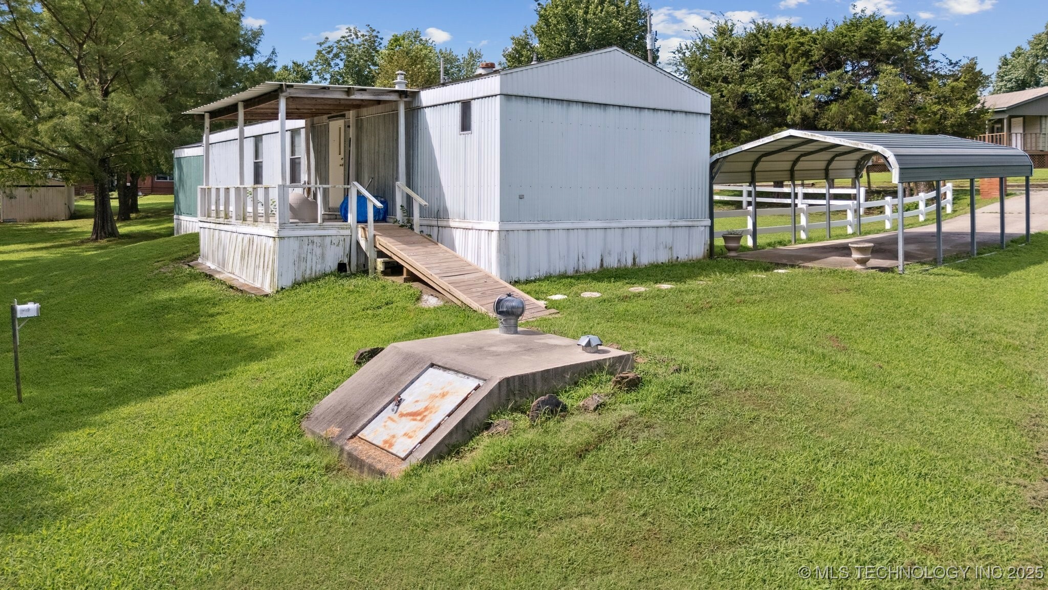 414667 E 1066  Council Hill OK 74428 photo