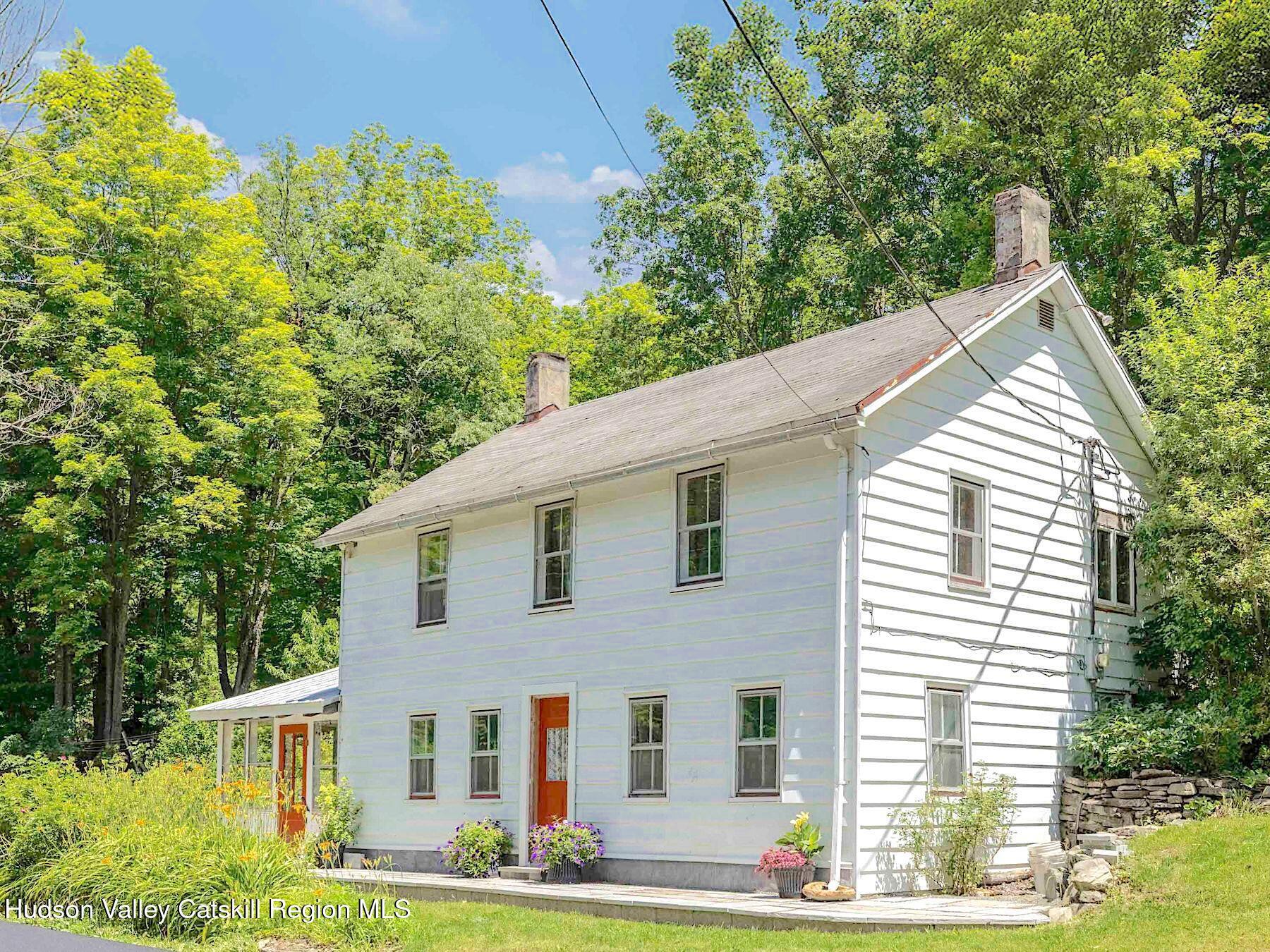 Property Photo: 452 County Rt 2 NY 12404