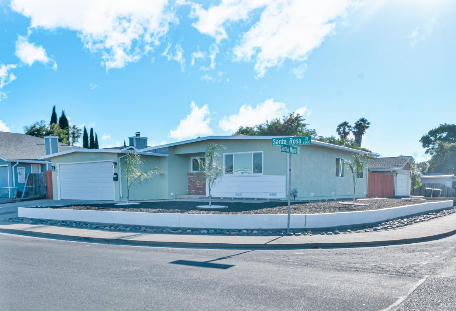 Property Photo: 2302 Santa Rosa Drive CA 94533