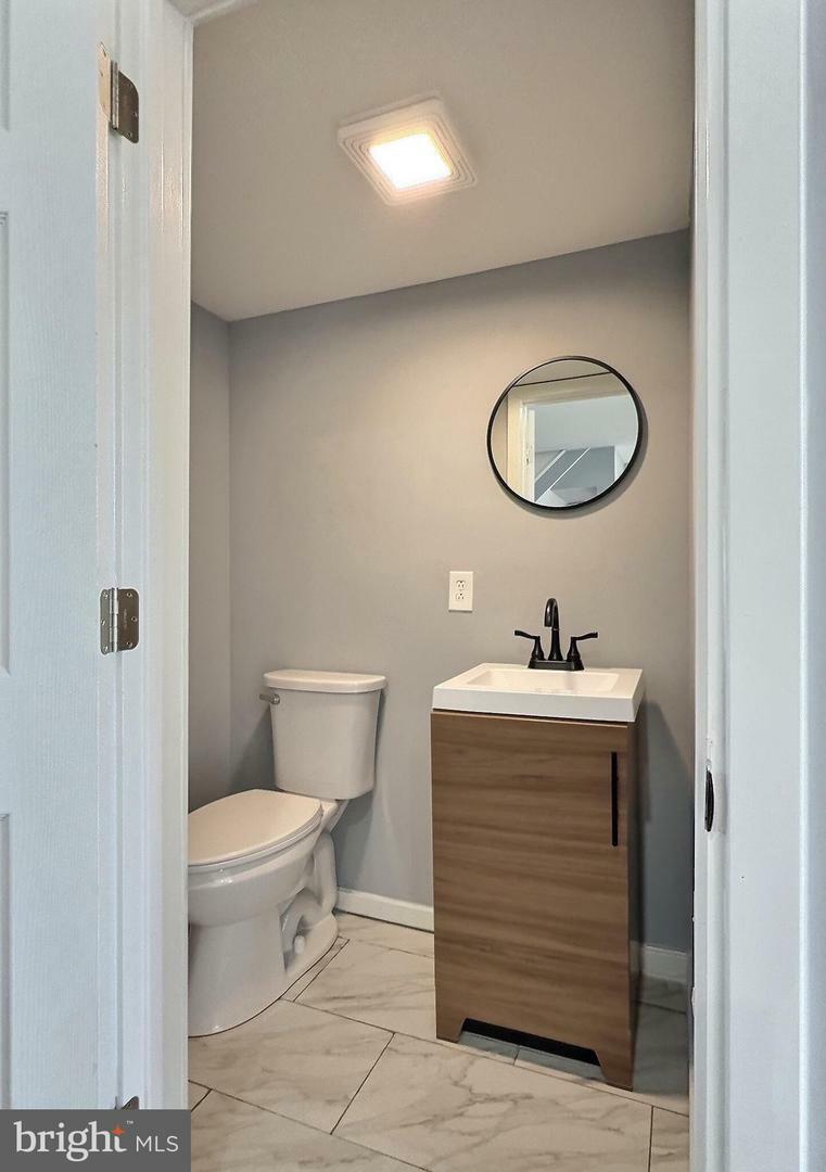 Property Photo: 6607 Claridge Street PA 19111