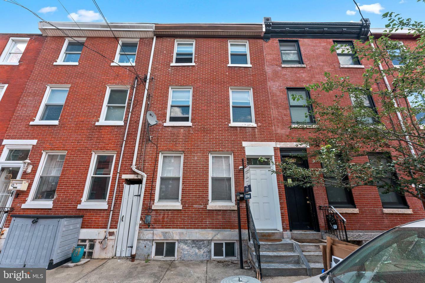 Property Photo: 1529 N Lawrence Street PA 19122