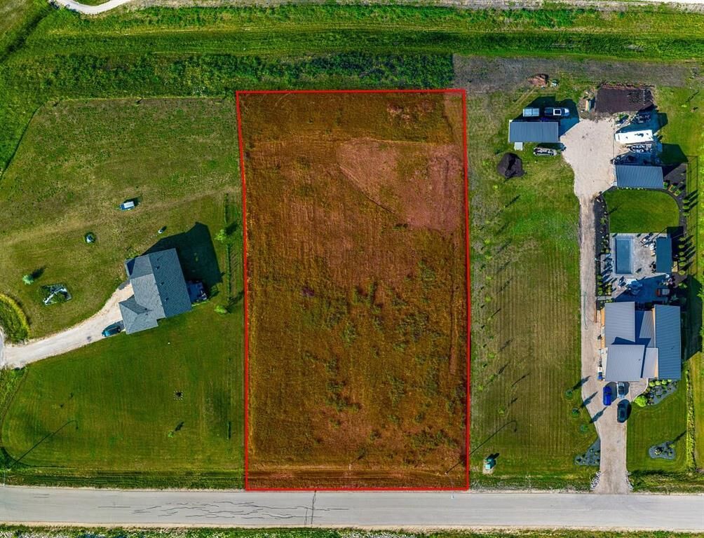 Property Photo: 320 Slater Road MB R4A 3A1