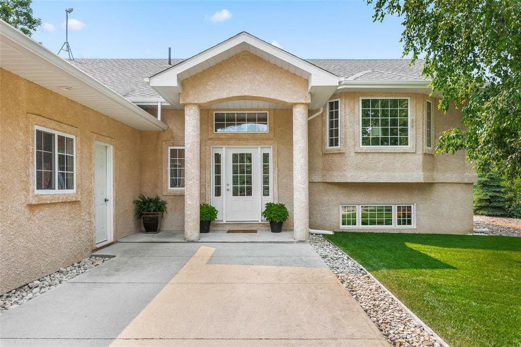 Property Photo: 89 Hazelwood Lane MB R0A 0W1