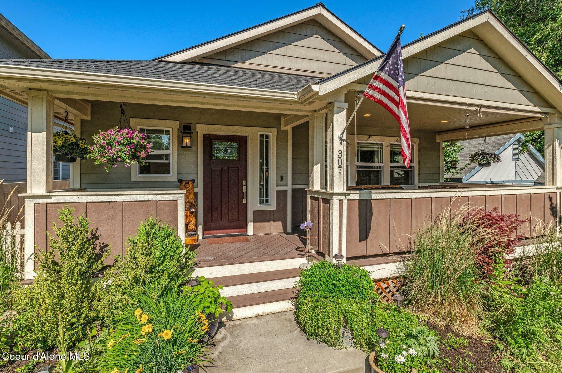 Property Photo: 307 S 18th St ID 83814