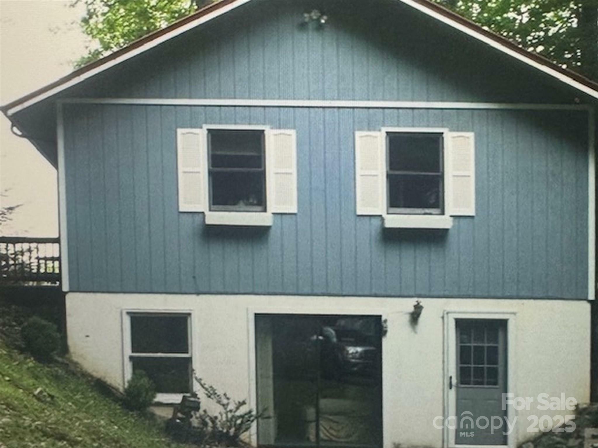 673 Chestnut Lane  Mars Hill NC 28754 photo