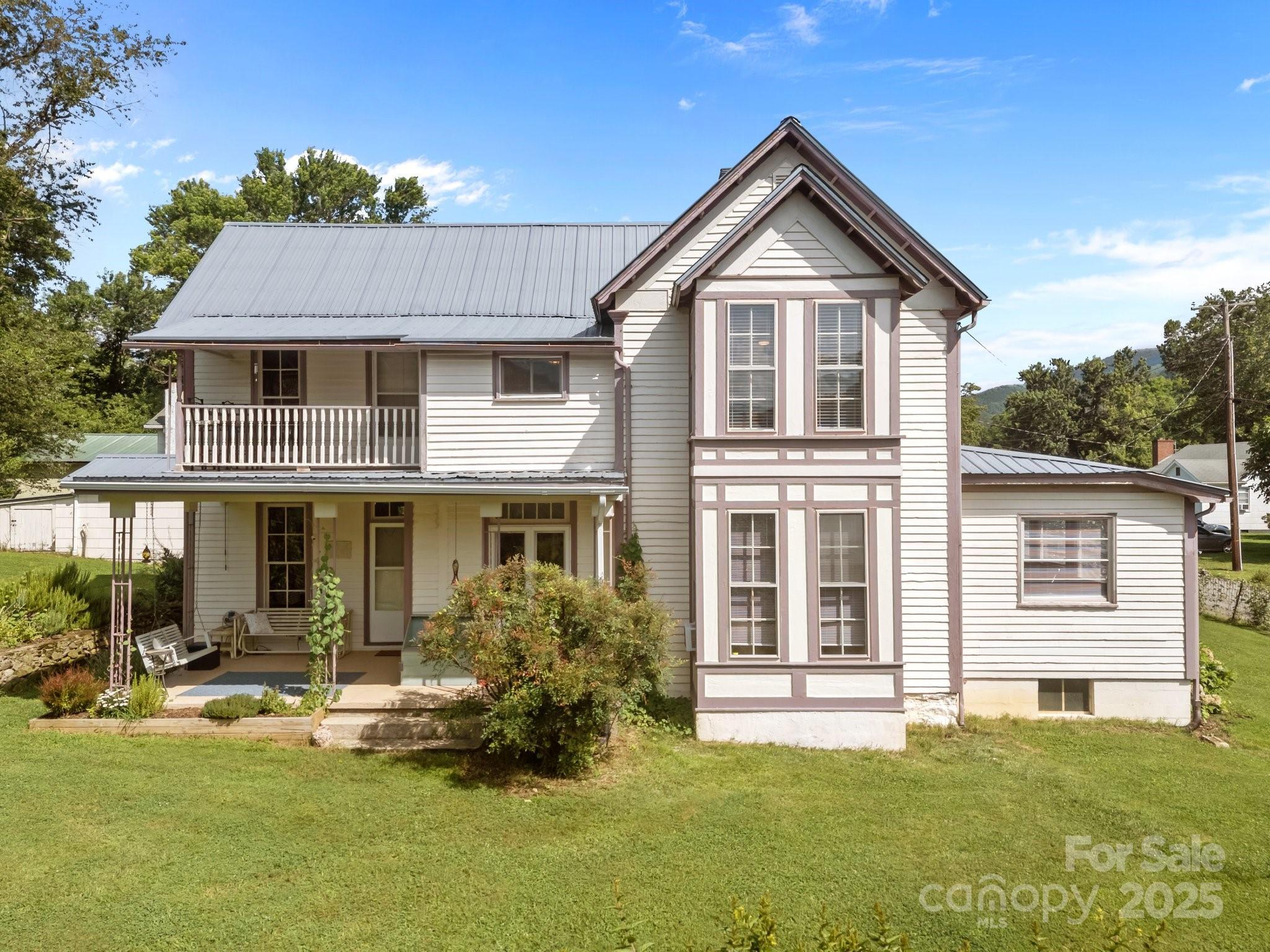 133 Lawson Street  Hot Springs NC 28743 photo