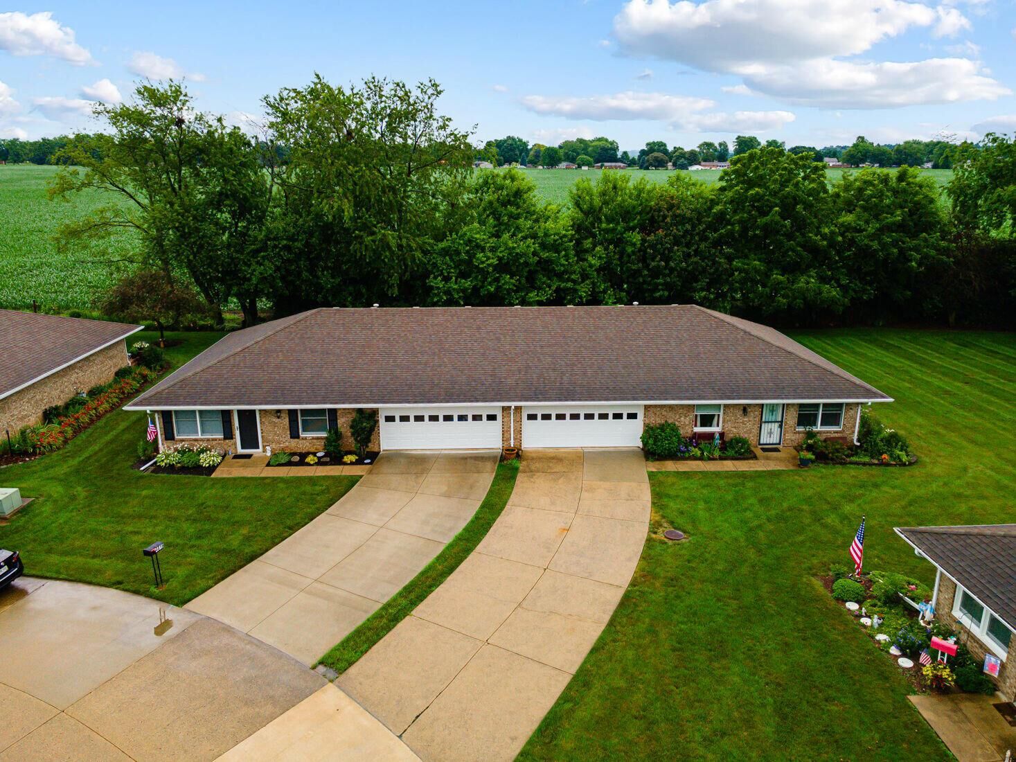 Property Photo:  4814 Brannan E Drive  OH 45502 