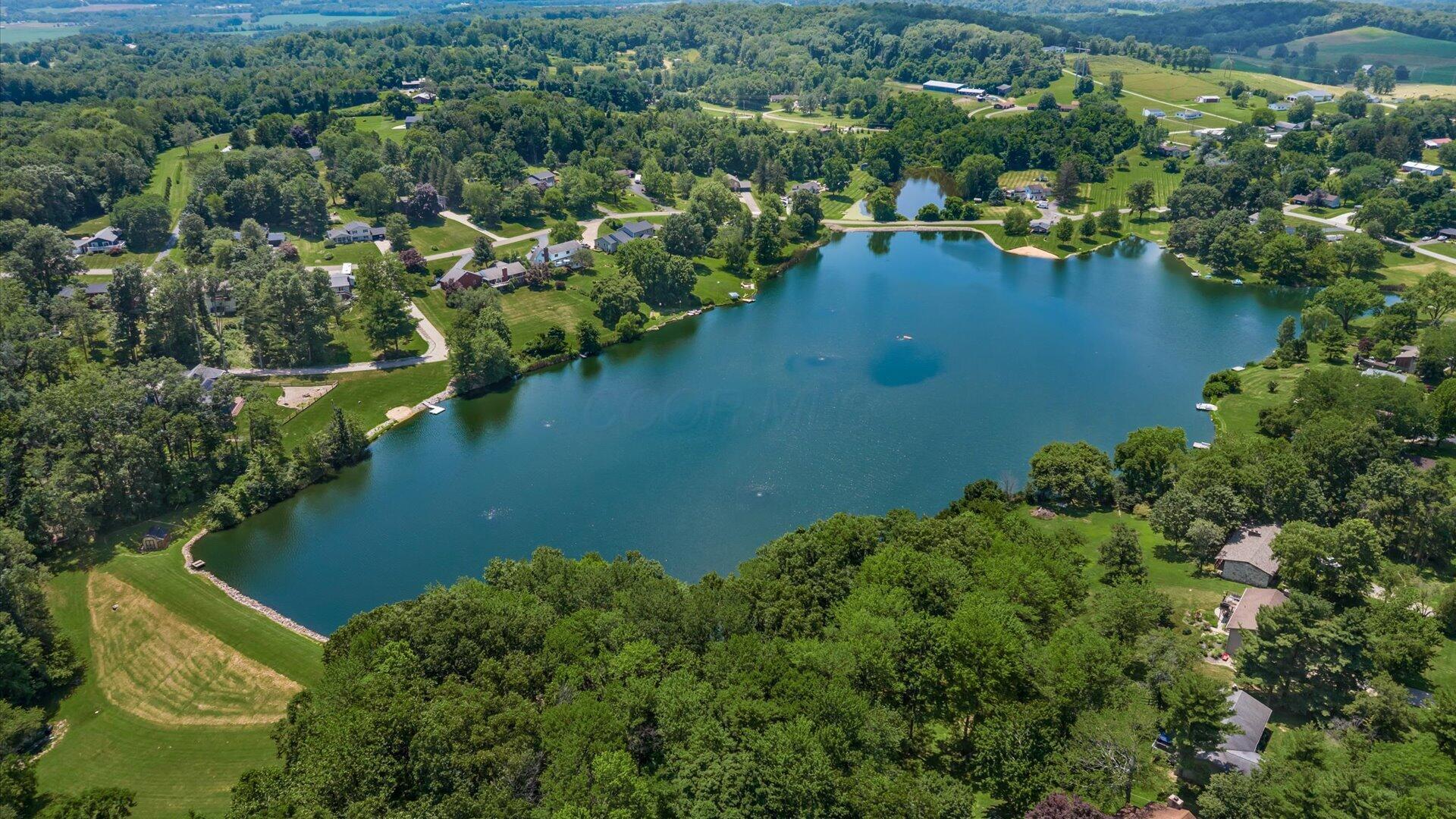 Property Photo: 283 Dogwood SE Drive OH 43076