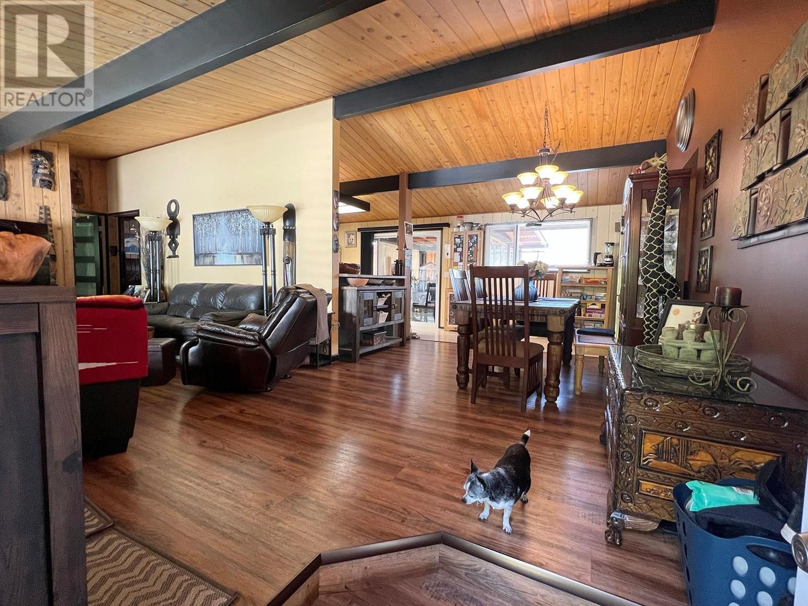 Property Photo: 1490 Hollywood Road BC V1X 4N9