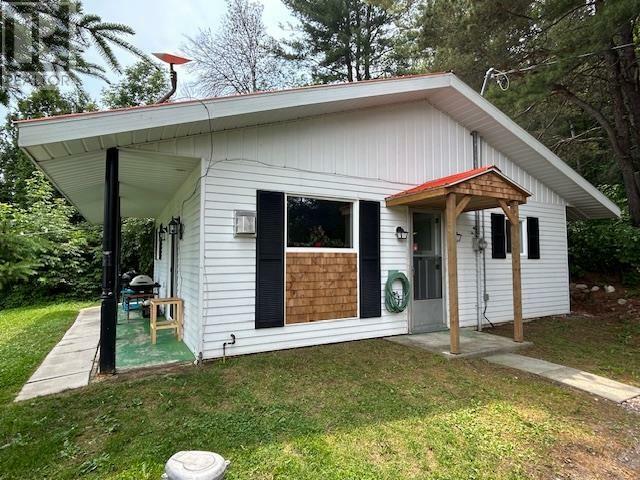 Photo de la propriété: 39 Keast Dr ON P0R 1C0