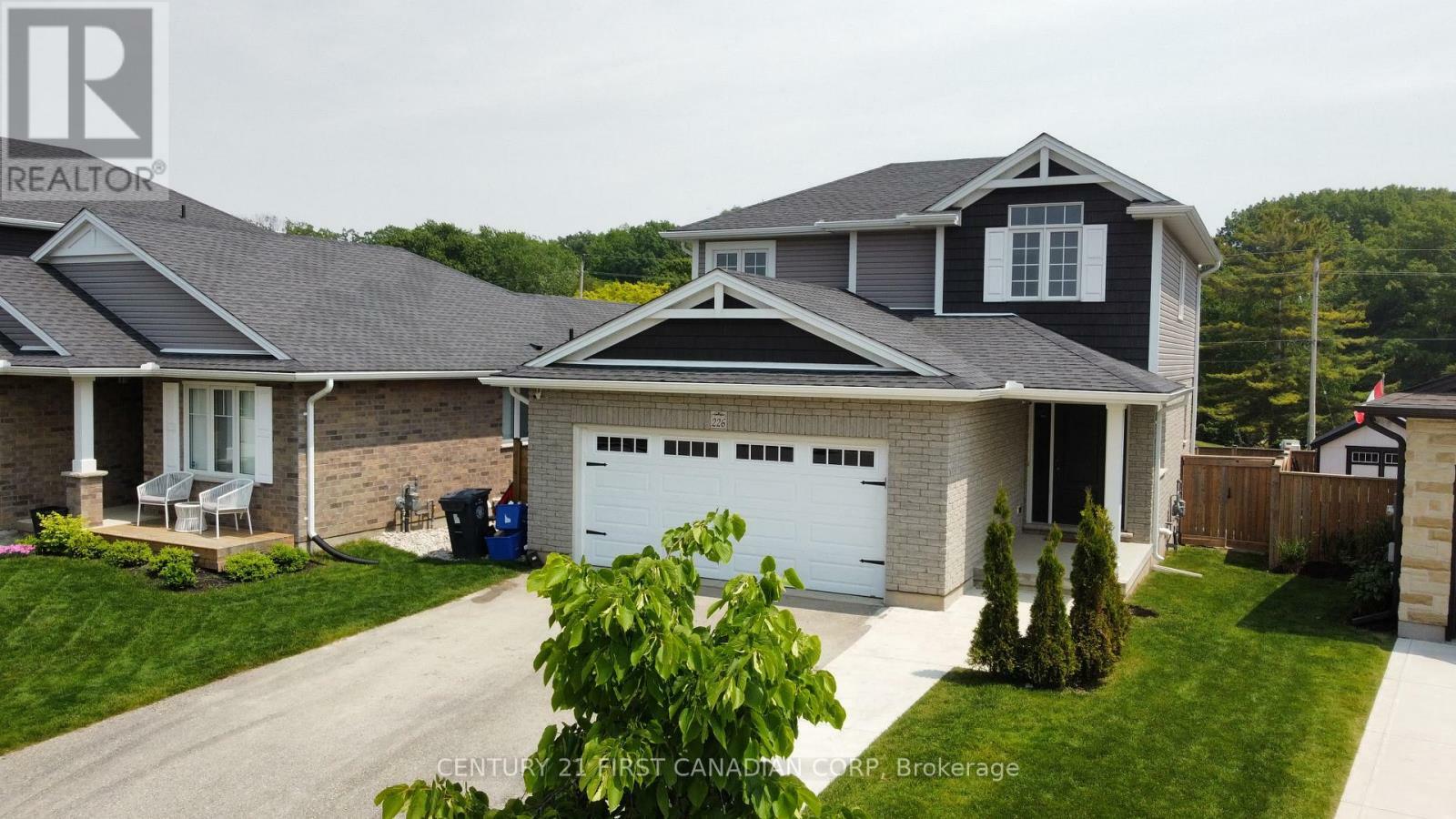 226 Emery Street  Central Elgin (Port Stanley) ON N5L 0A5 photo