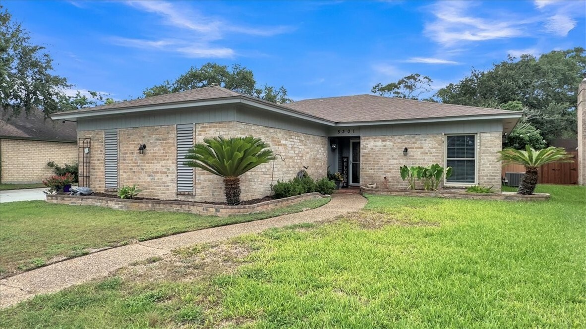 Property Photo: 5301 Bromley Drive TX 78413