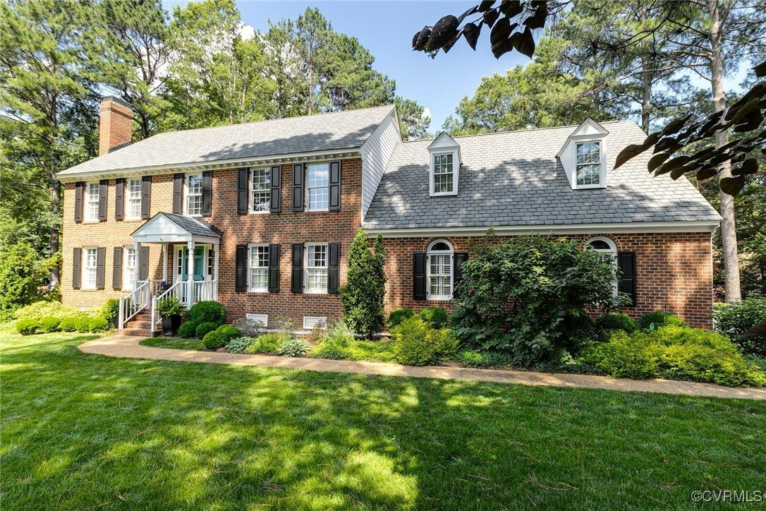 Property Photo: 105 Williamson Court VA 23229