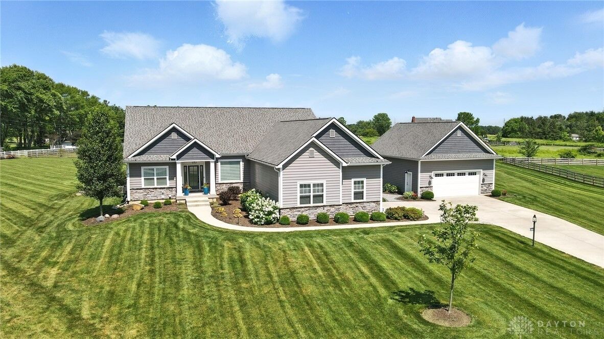 Property Photo:  2888 Lucy Lane  OH 45068 