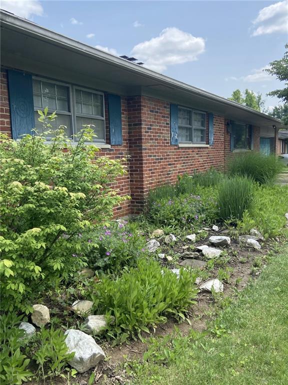 Property Photo: 1010 Renown Road OH 45430