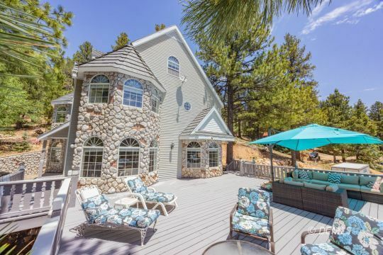 Property Photo: 1675 E Strawberry Creek Cir UT 84762