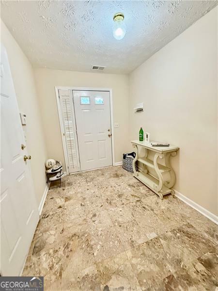 Property Photo: 5346 Pinnacle Peak Lane GA 30071